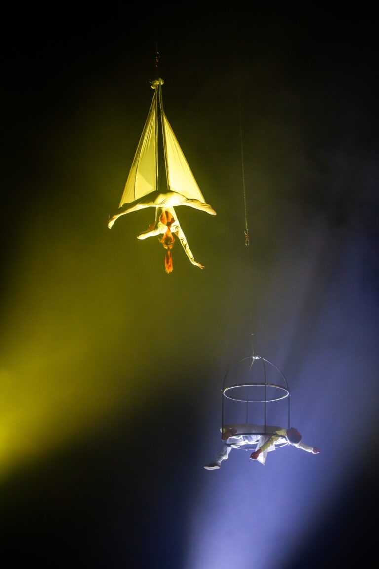 Inspiral cirkusz a fény születése 3